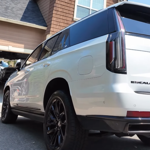White Escalade Hydrophobic Coat