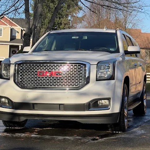 GMC Yukon Denali Front Grille
